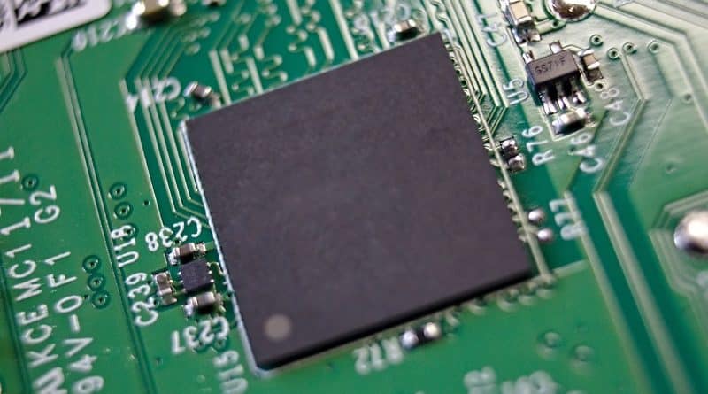 DRAM vs Flash – Simple Guide to Know about Memory ICs